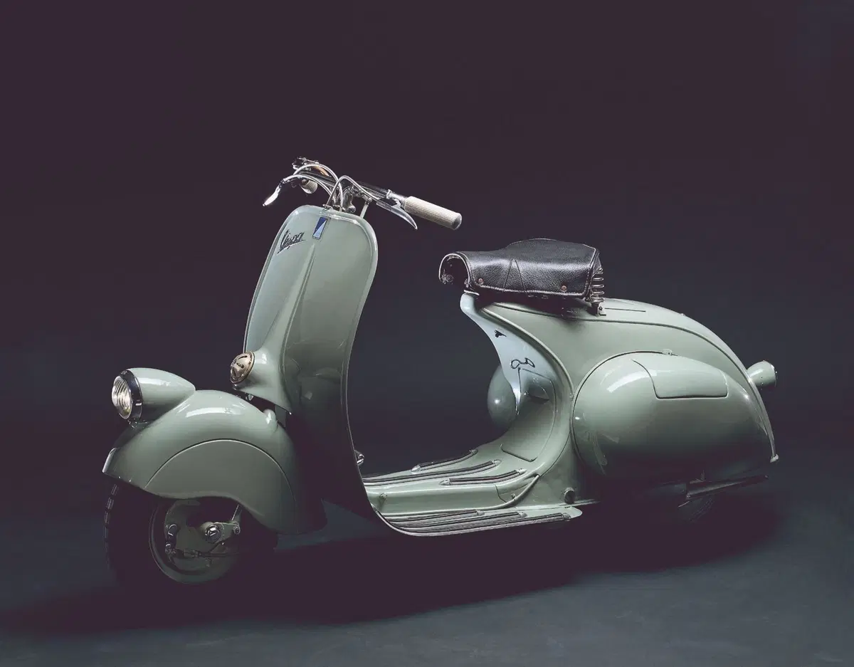 Vespa Story: i suoi primi 75 anni