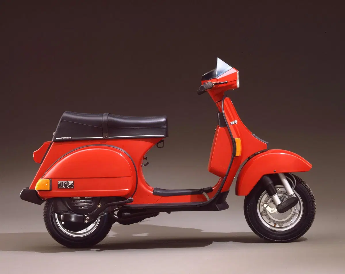 Vespa Story: i suoi primi 75 anni (30)