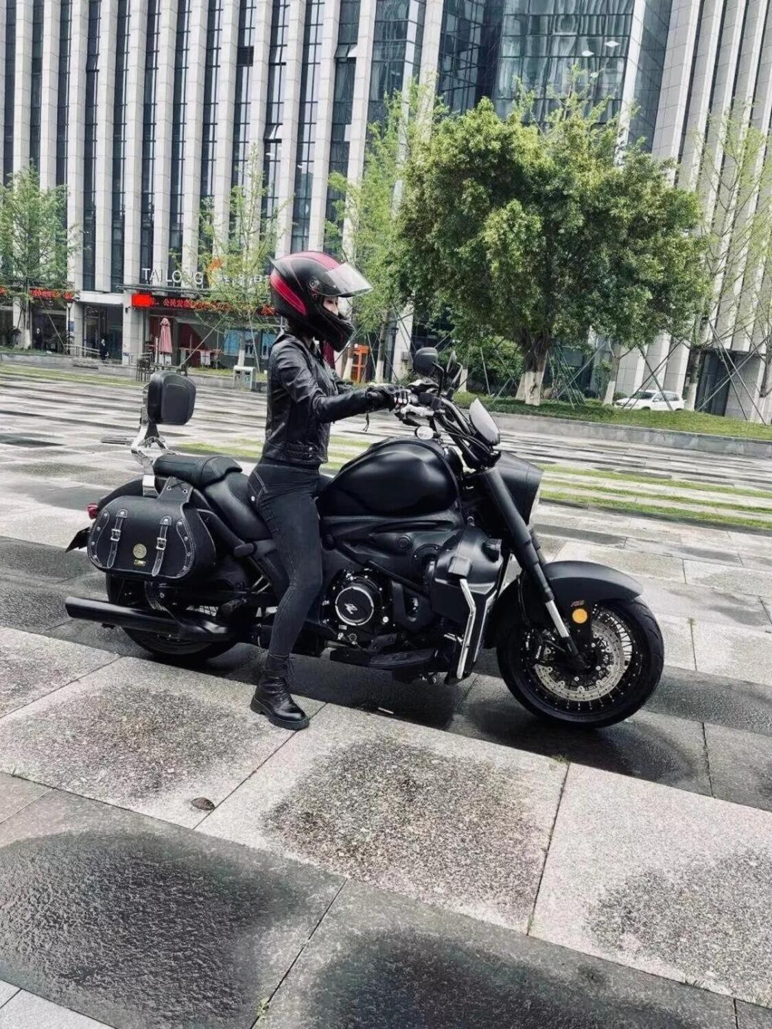 Moxiao ci riprova con una Cruiser 650 in stile H-D