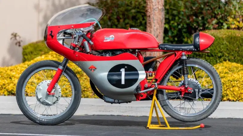 Ducati 125GP Bialbero, col Cavallino, va all'asta