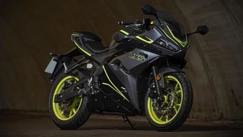 Nuova Lexmoto LXS 125: in UK affianca il best seller LXR 125