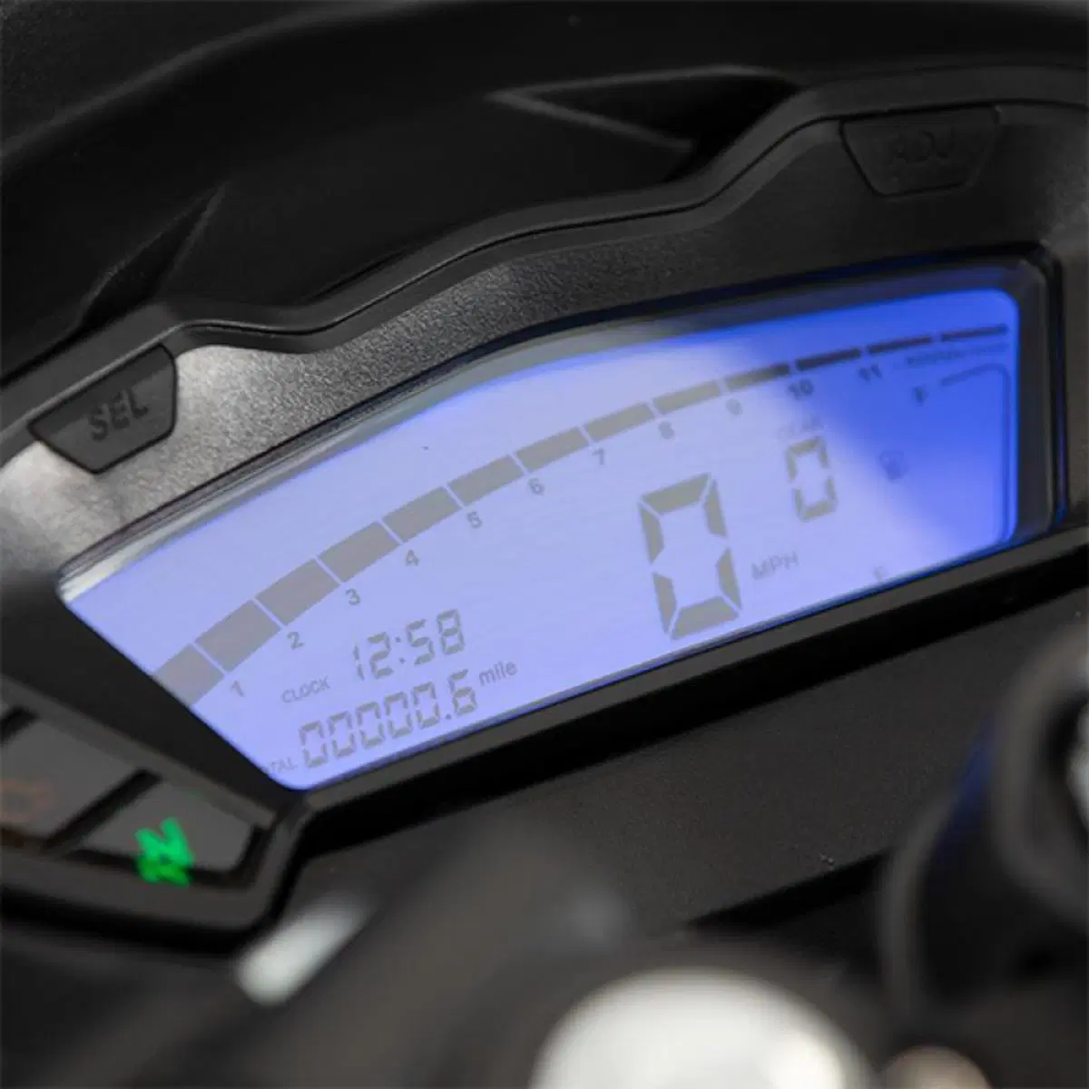 Nuova Lexmoto LXS 125: in UK affianca il best seller LXR 125 (5)