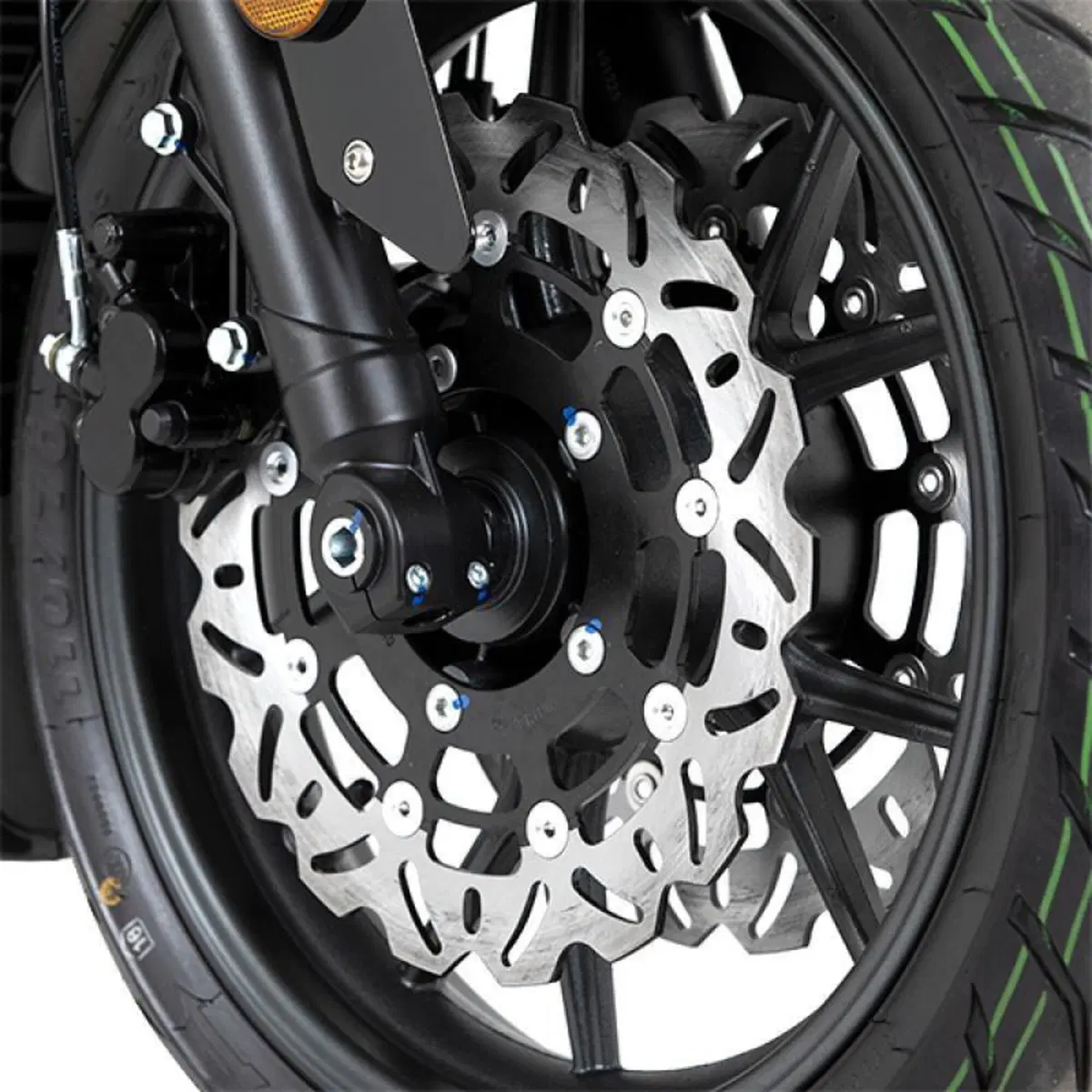 Nuova Lexmoto LXS 125: in UK affianca il best seller LXR 125 (6)