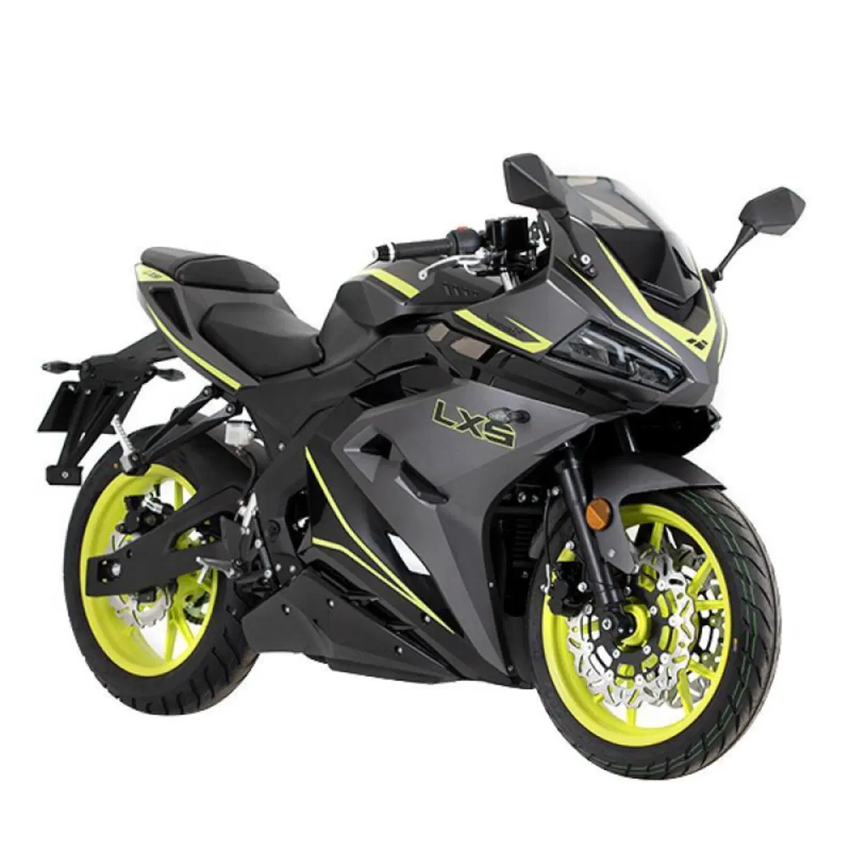 Nuova Lexmoto LXS 125: in UK affianca il best seller LXR 125 (2)