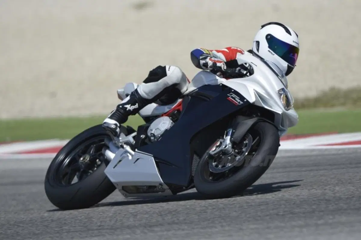 MV Agusta F3 800 (14)