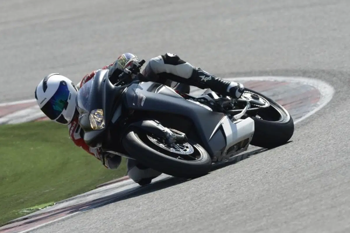 MV Agusta F3 800 (20)