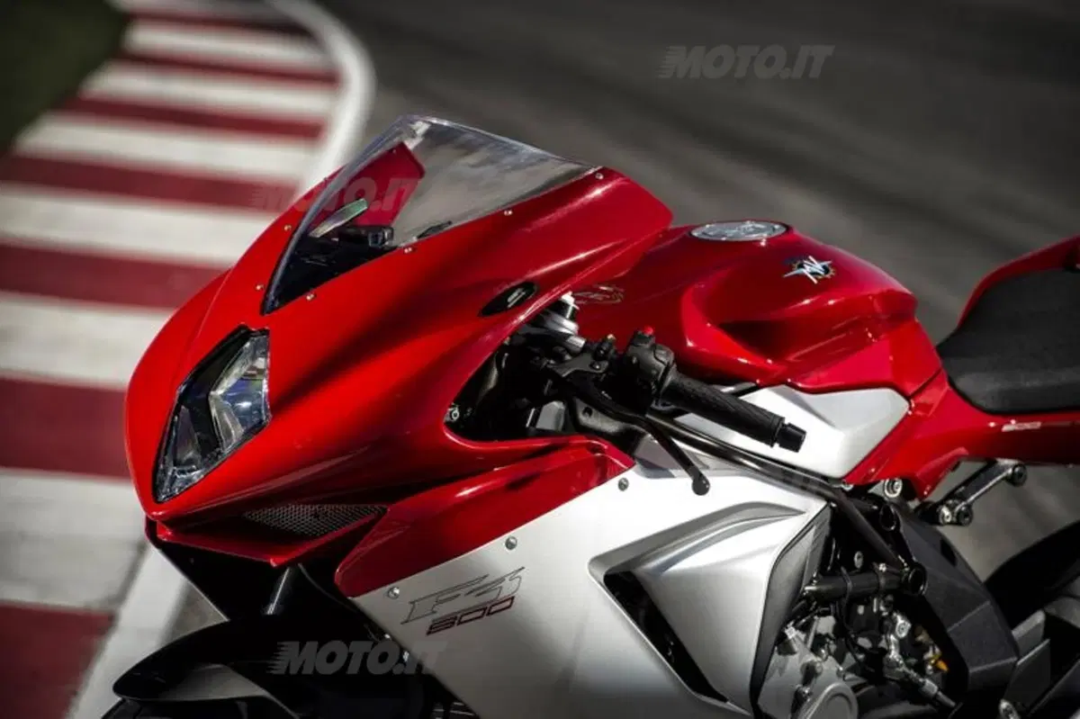 MV Agusta F3 800 (30)