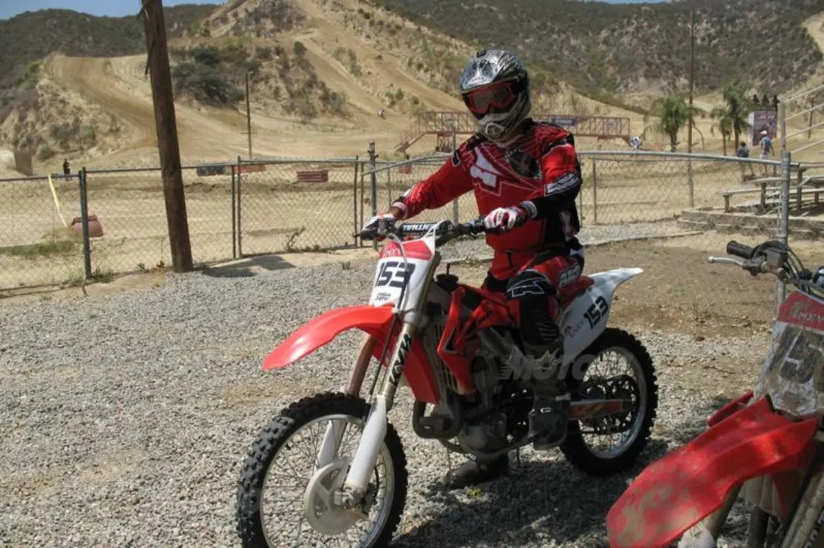 Glen Helen, California: sulla pista di Motocross più celebre d’America (9)