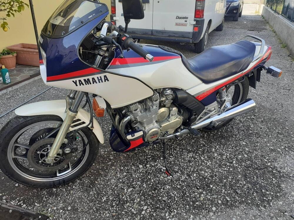 Yamaha Xj900 (2)