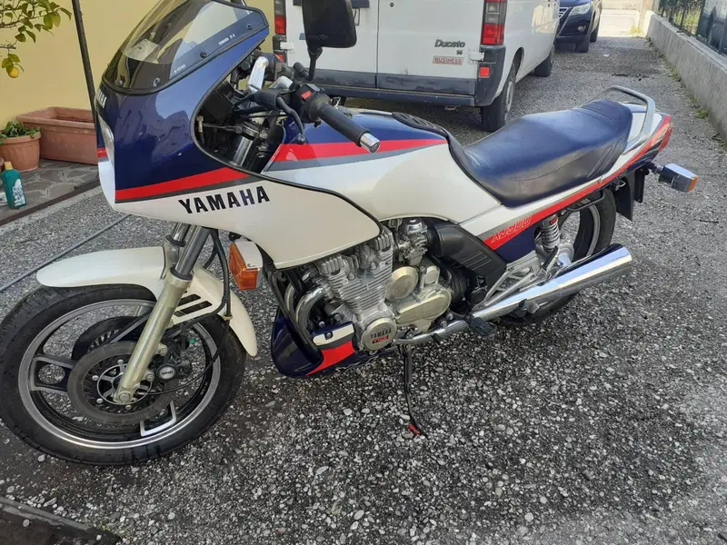 Yamaha Xj900 (2)