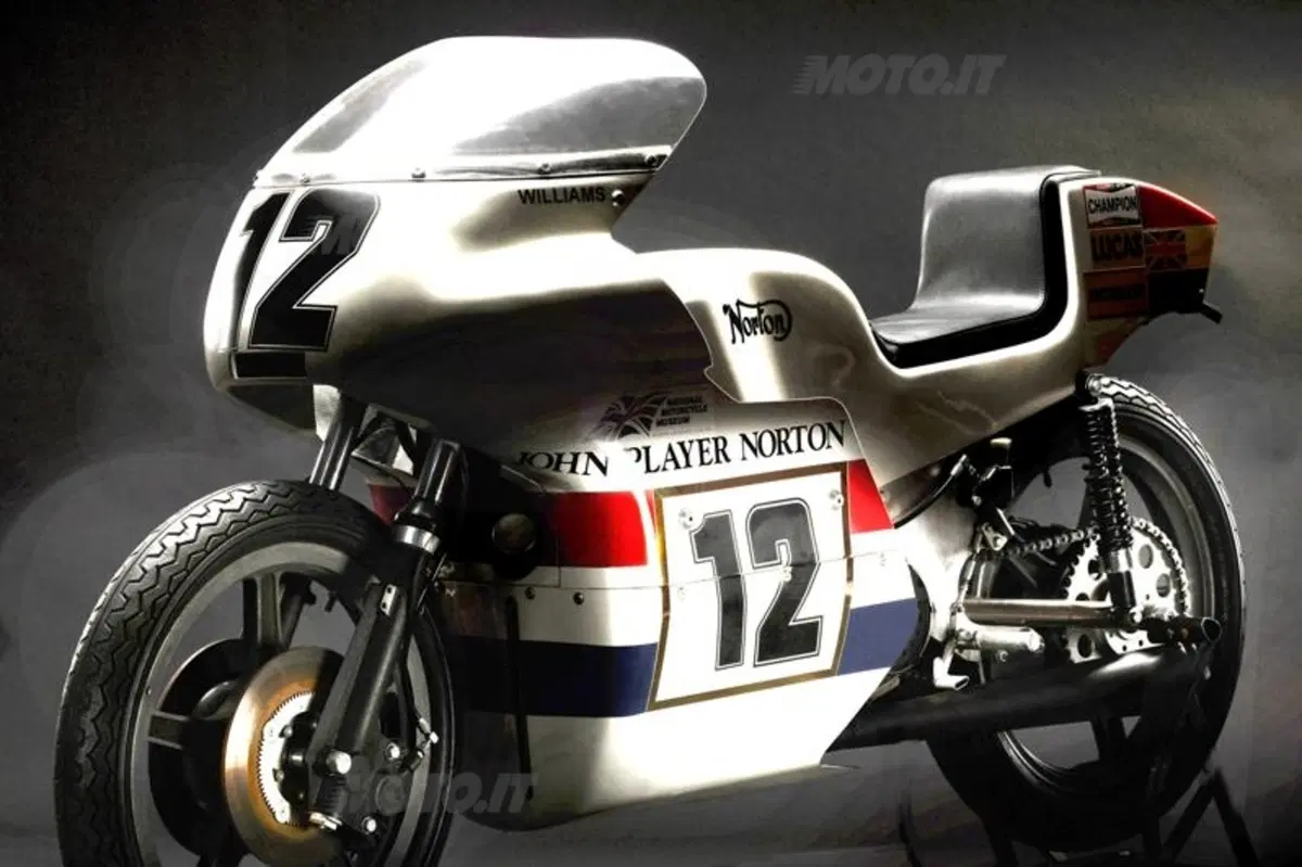 John Player Norton, rivive un mito del TT (5)