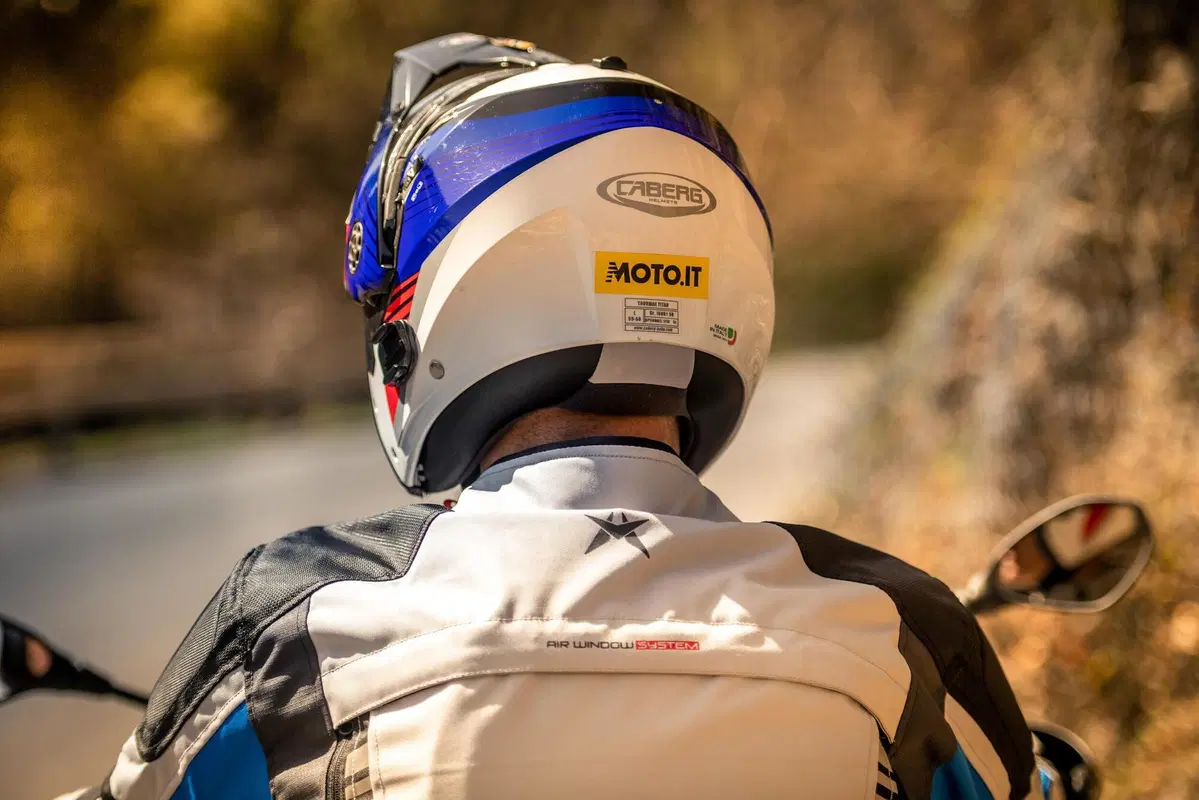 Moto Guzzi V85TT Centenario TEST: vi raccontiamo come va la versione euro 5 (11)