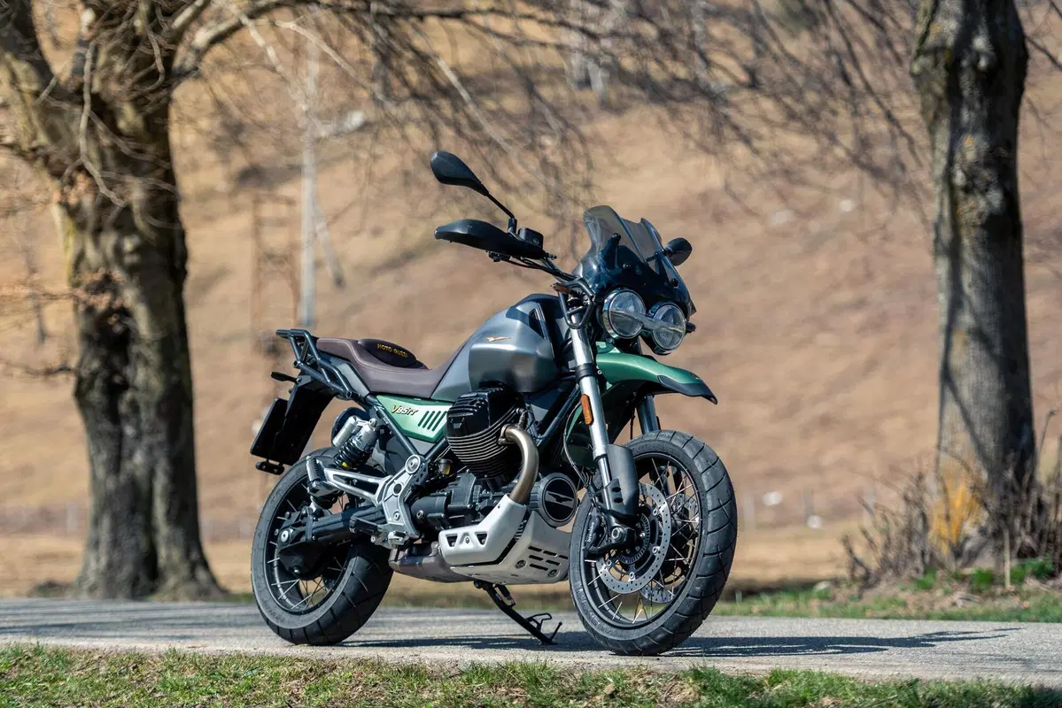 Moto Guzzi V85TT Centenario TEST: vi raccontiamo come va la versione euro 5 (14)