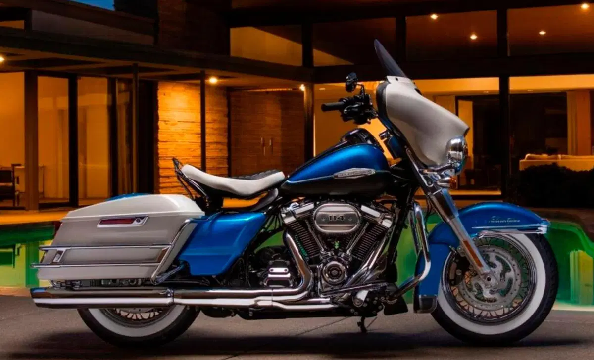 Harley-Davidson Touring 114 Electra Glide Revival (2021 - 22) (12)