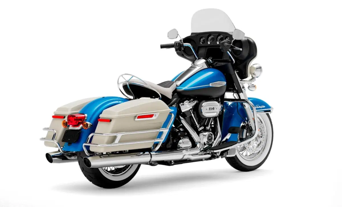 Harley-Davidson Touring 114 Electra Glide Revival (2021 - 22) (4)