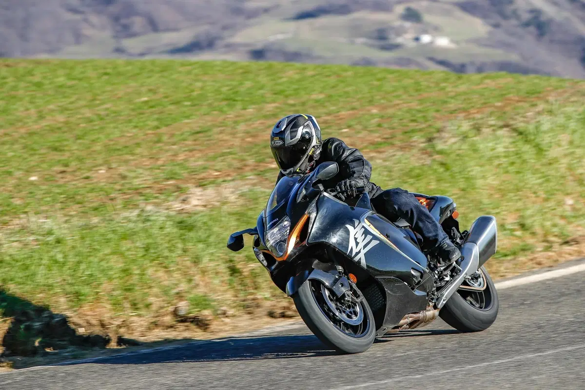 Suzuki Hayabusa: il Falco vola ancora (7)