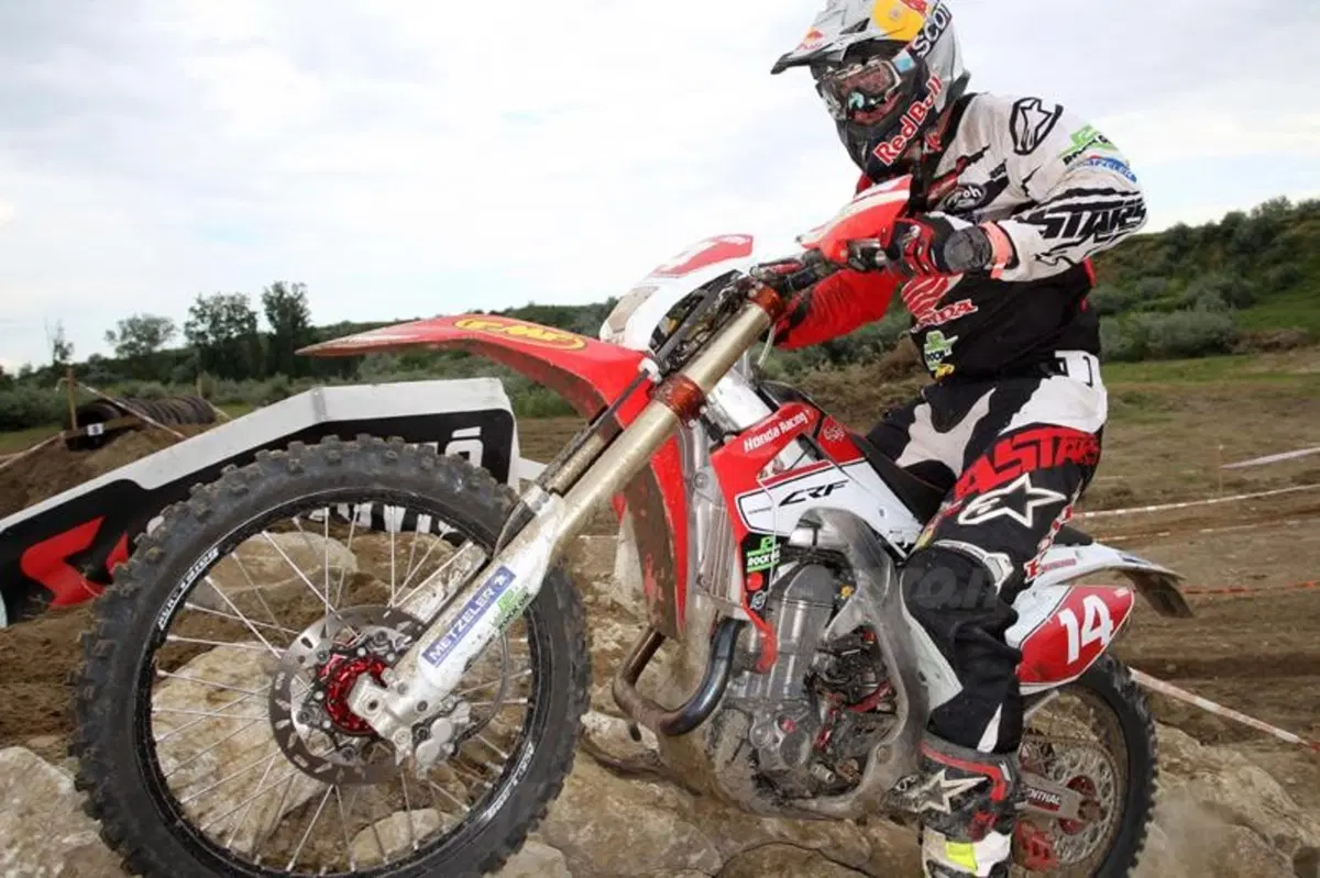 Enduro Mondiale. GP di Romania: Salvini (Honda) vola, il Titolo è davvero più vicino
