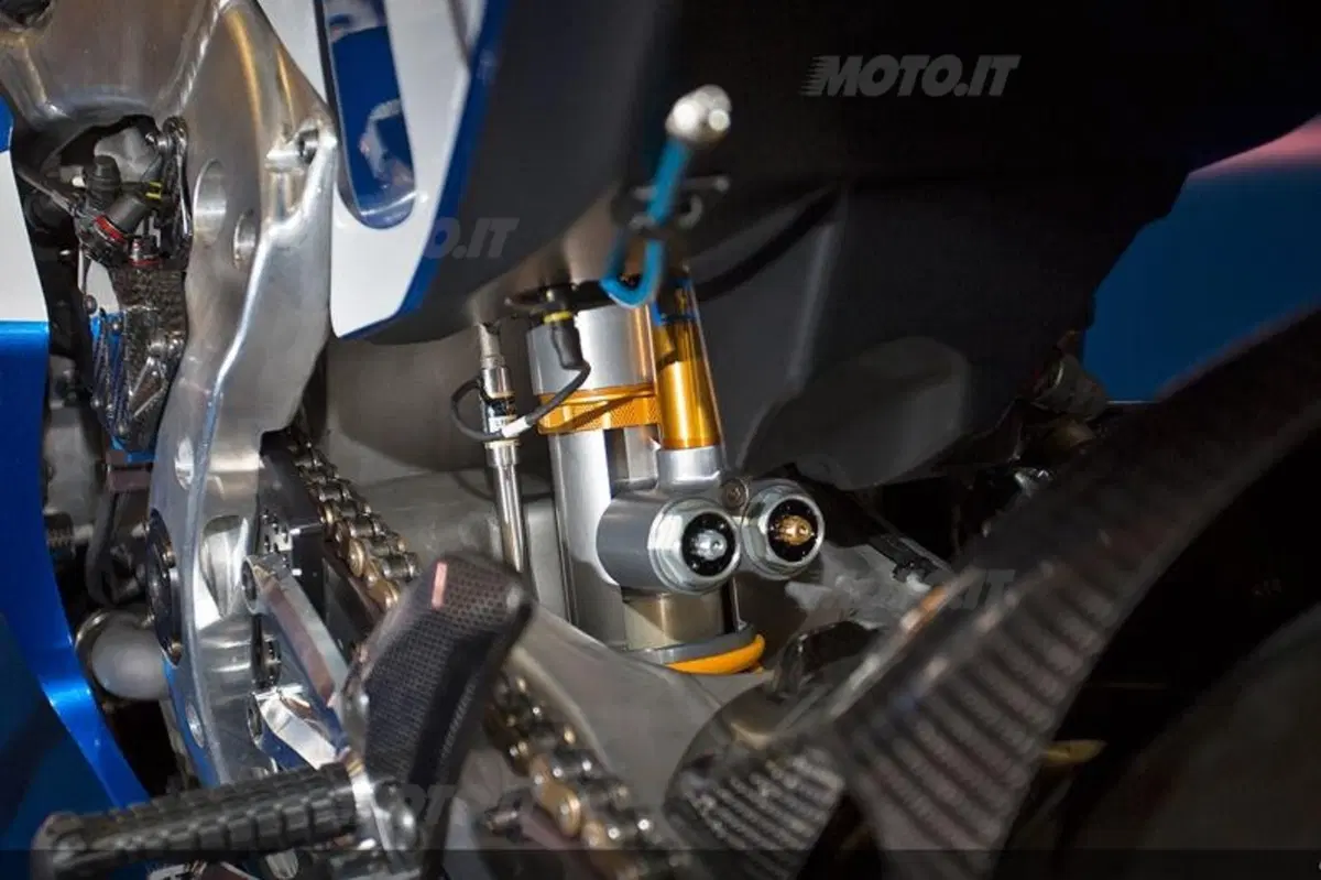 Suzuki rientra in MotoGP nel 2015. E' ufficiale! (21)