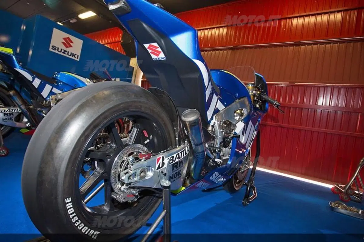 Suzuki rientra in MotoGP nel 2015. E' ufficiale! (23)