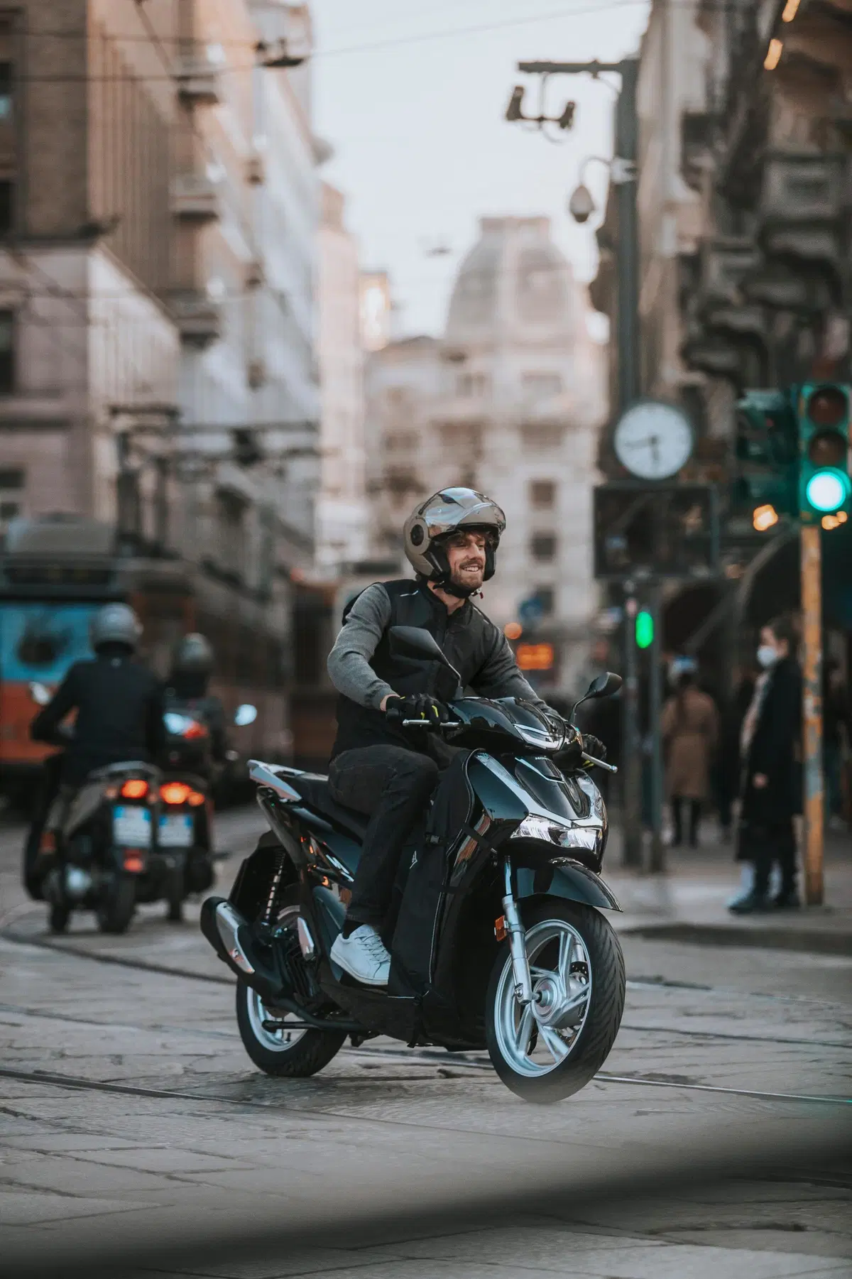 Arriva AIRSCUD, l'airbag di Tucano Urbano studiato per la strada, l'offroad e la pista (13)