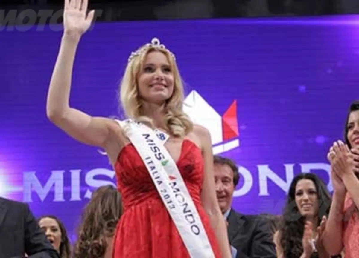 La Miss Mondo italiana fa Motocross (3)