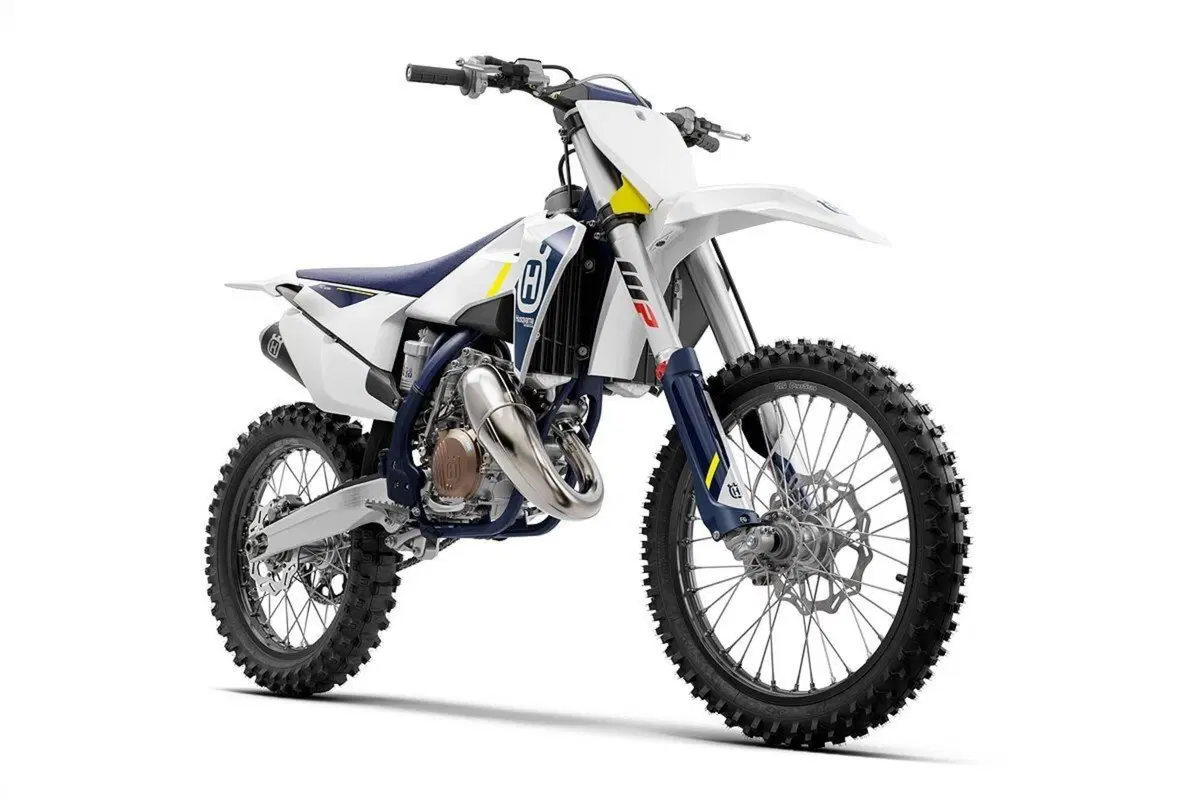 Husqvarna è pronta con la gamma Motocross 2022 a 2 e 4 tempi! (5)
