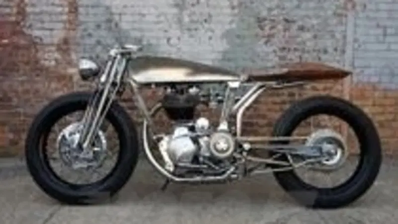 Hazan Motorworks, opera d'arte su base Royal Enfield 500