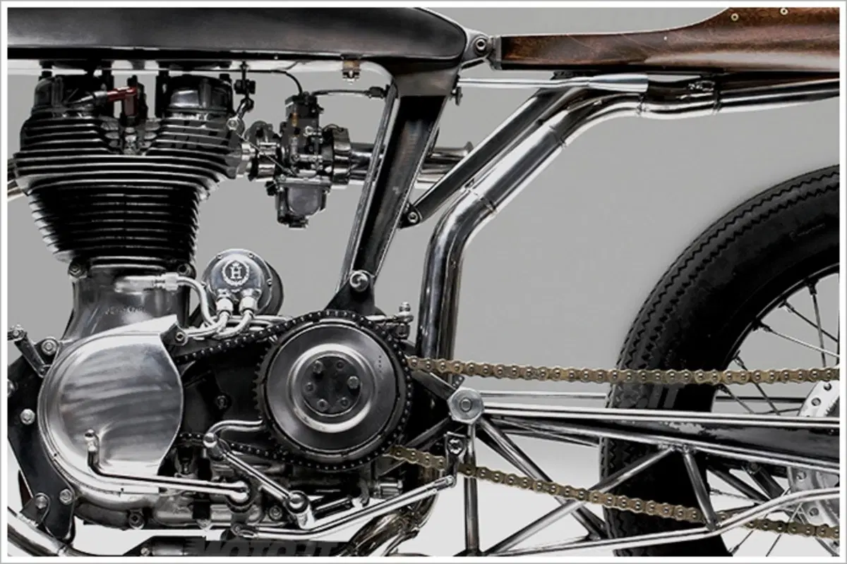 Hazan Motorworks, opera d'arte su base Royal Enfield 500 (4)