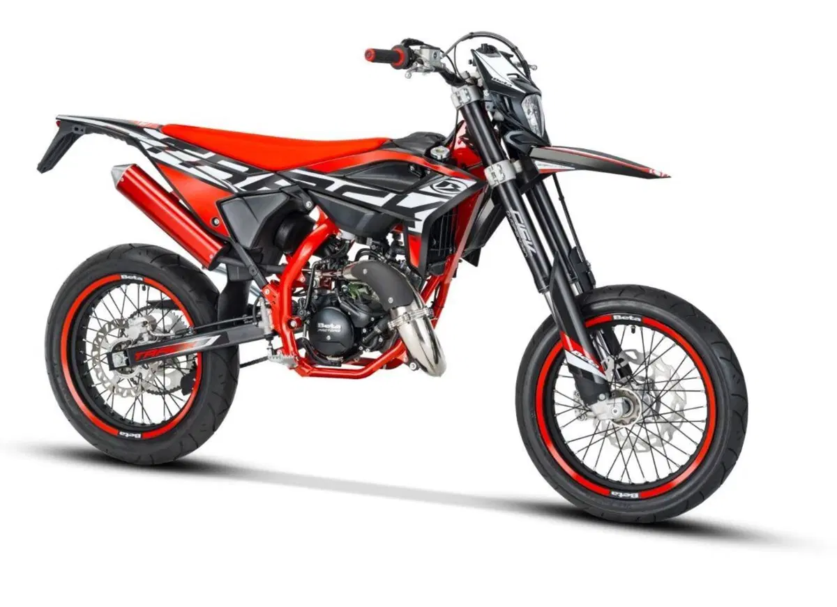 Beta RR 50 Motard e RR 50 Enduro 2021: sono in vendita (2)