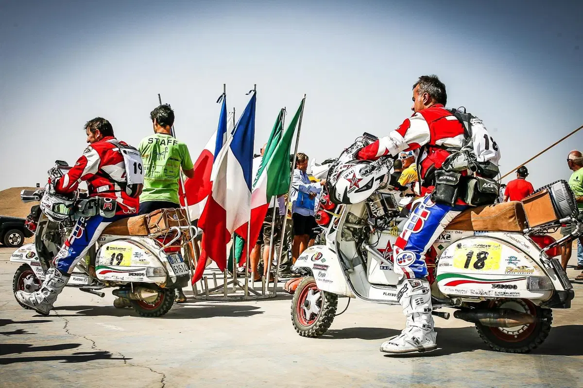 Vespa 75th. Dakar. E quelle Vespa che sfidarono il Rally dei Faraoni, allora? (19)
