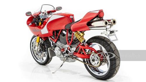 Ducati MH900e: aggiudicata per 20.000 dollari all'asta di Sothebys (5)