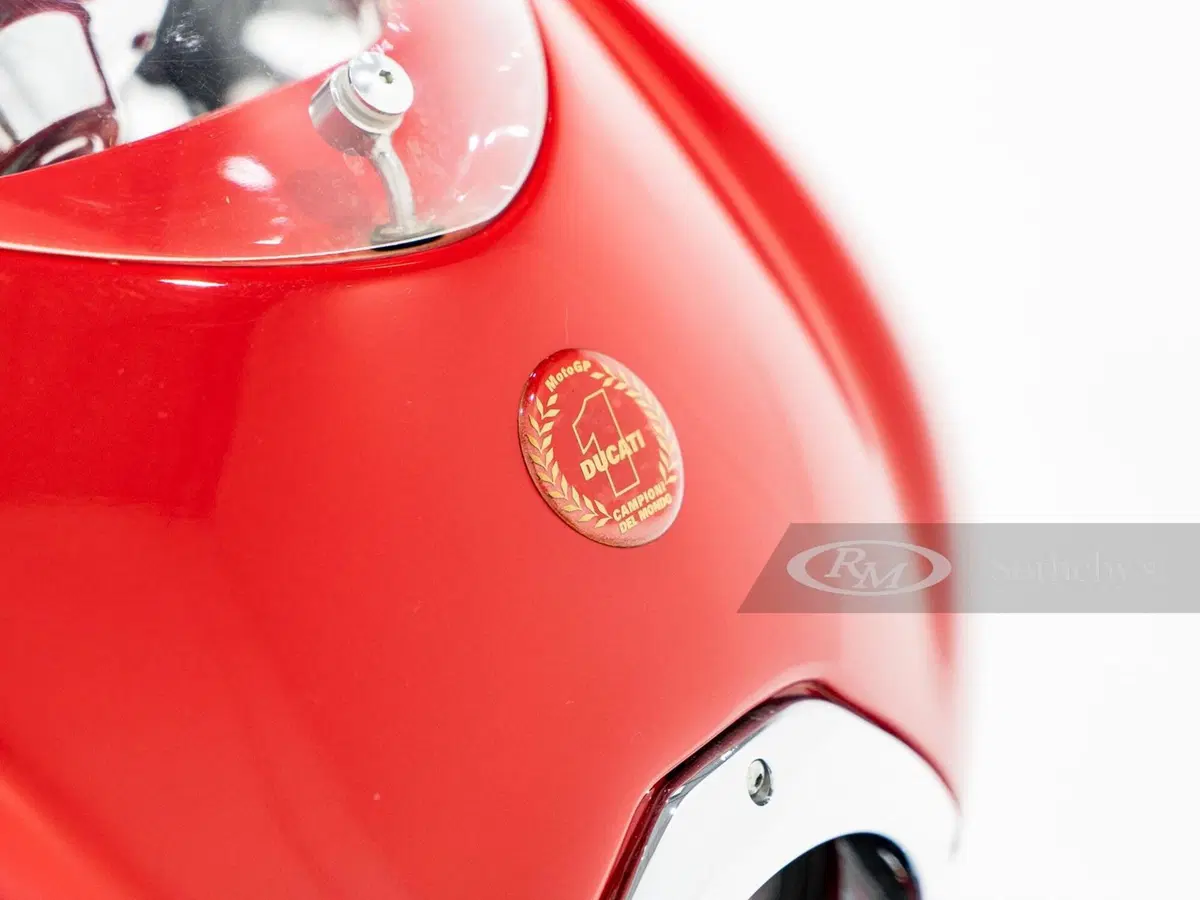 Ducati MH900e: aggiudicata per 20.000 dollari all'asta di Sothebys (11)