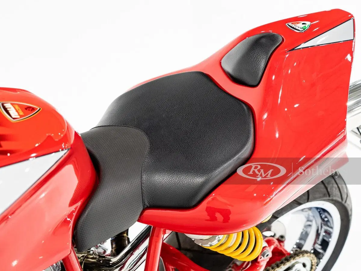 Ducati MH900e: aggiudicata per 20.000 dollari all'asta di Sothebys (14)