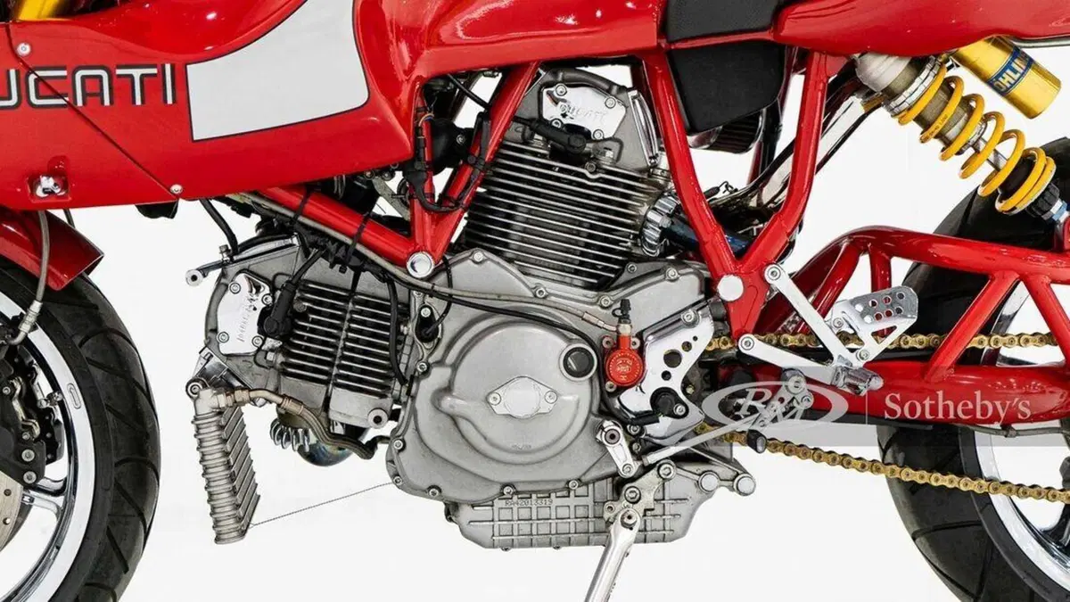 Ducati MH900e: aggiudicata per 20.000 dollari all'asta di Sothebys (11)