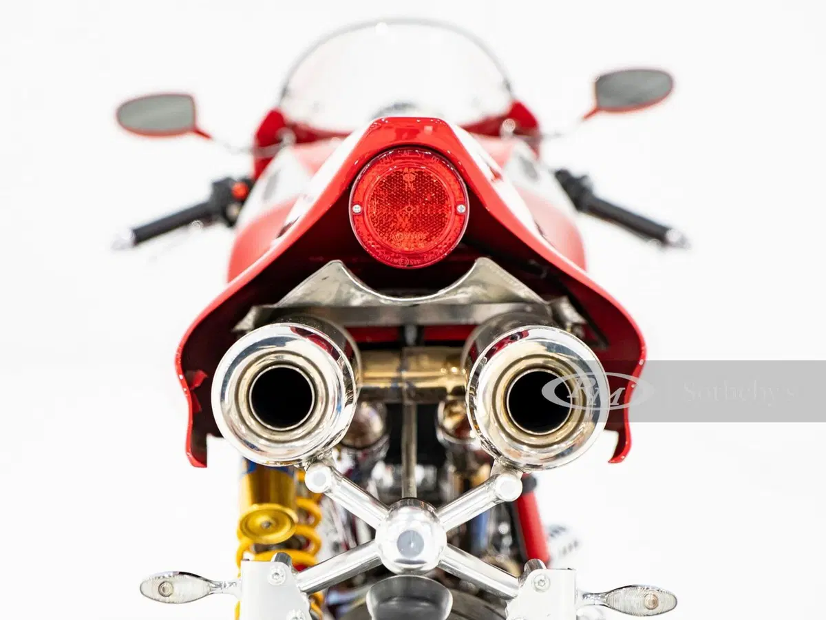 Ducati MH900e: aggiudicata per 20.000 dollari all'asta di Sothebys (18)