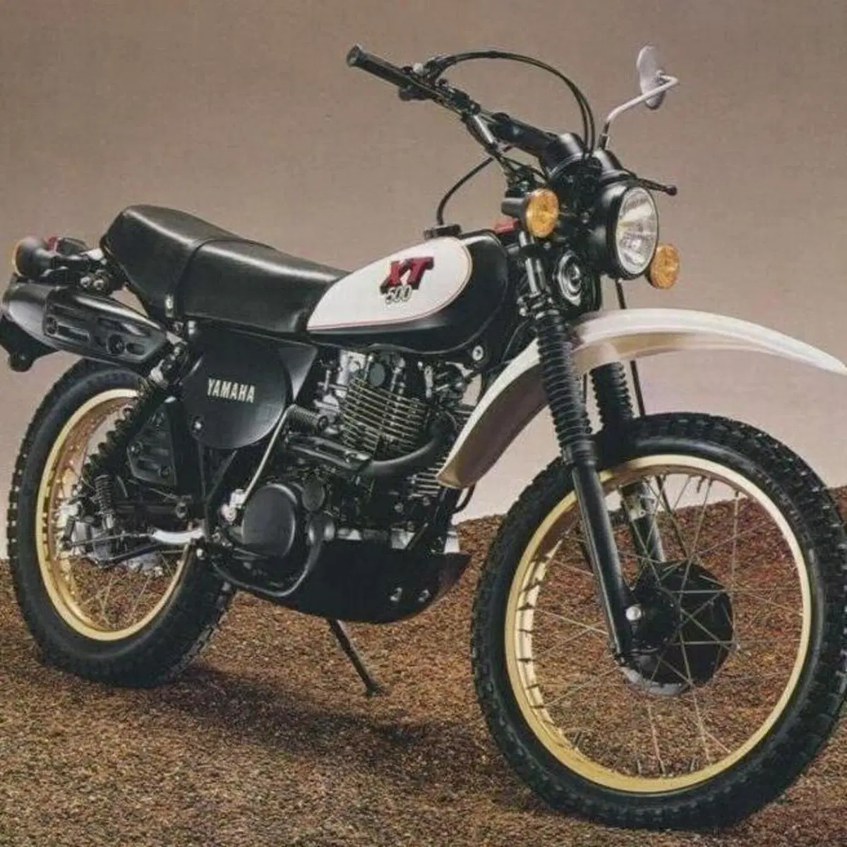 Yamaha XT 500 Enduro (1976 - 80)