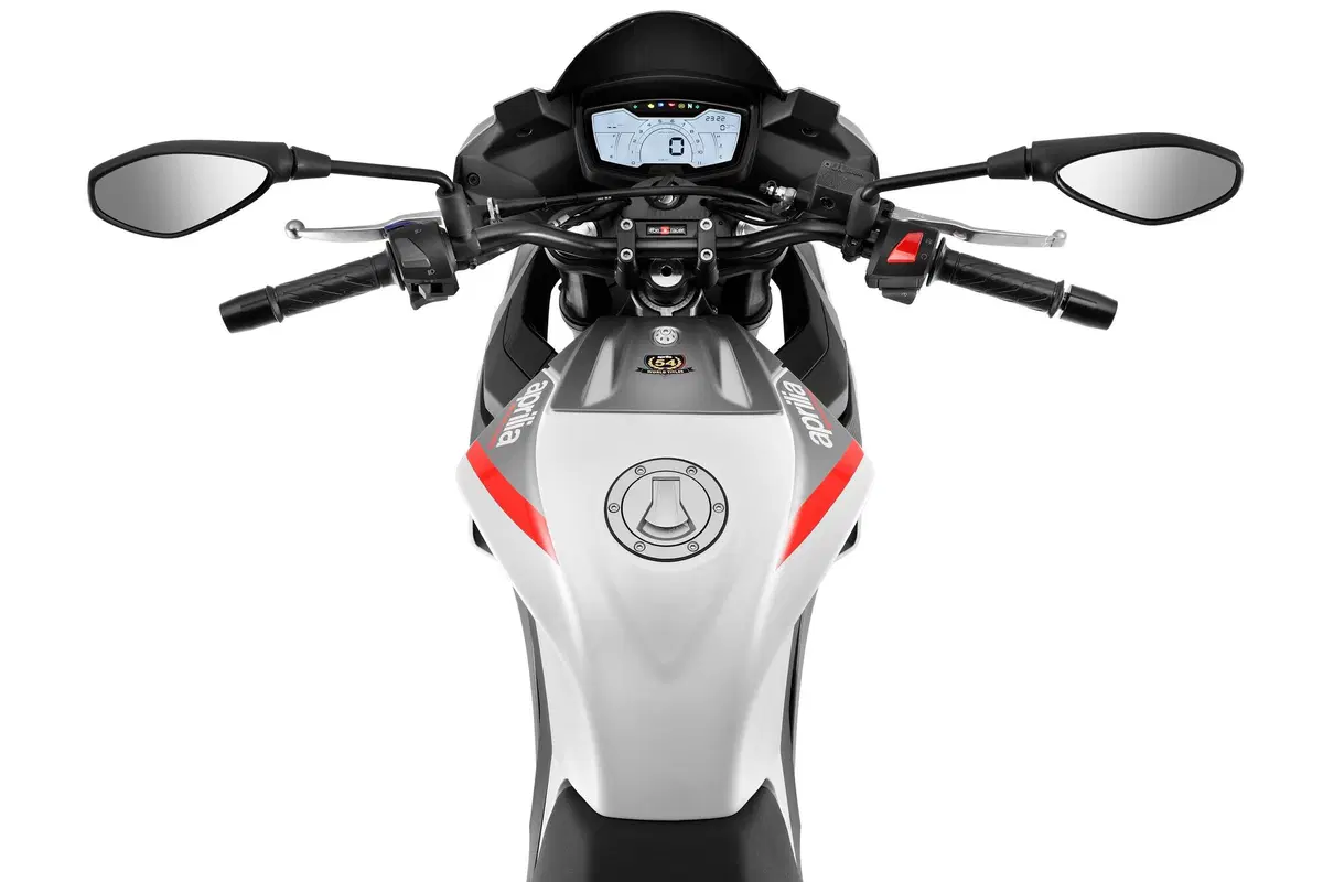 Aprilia RS 125 e Tuono 125: ispirate alla serie 660. Novità e prezzi (3)