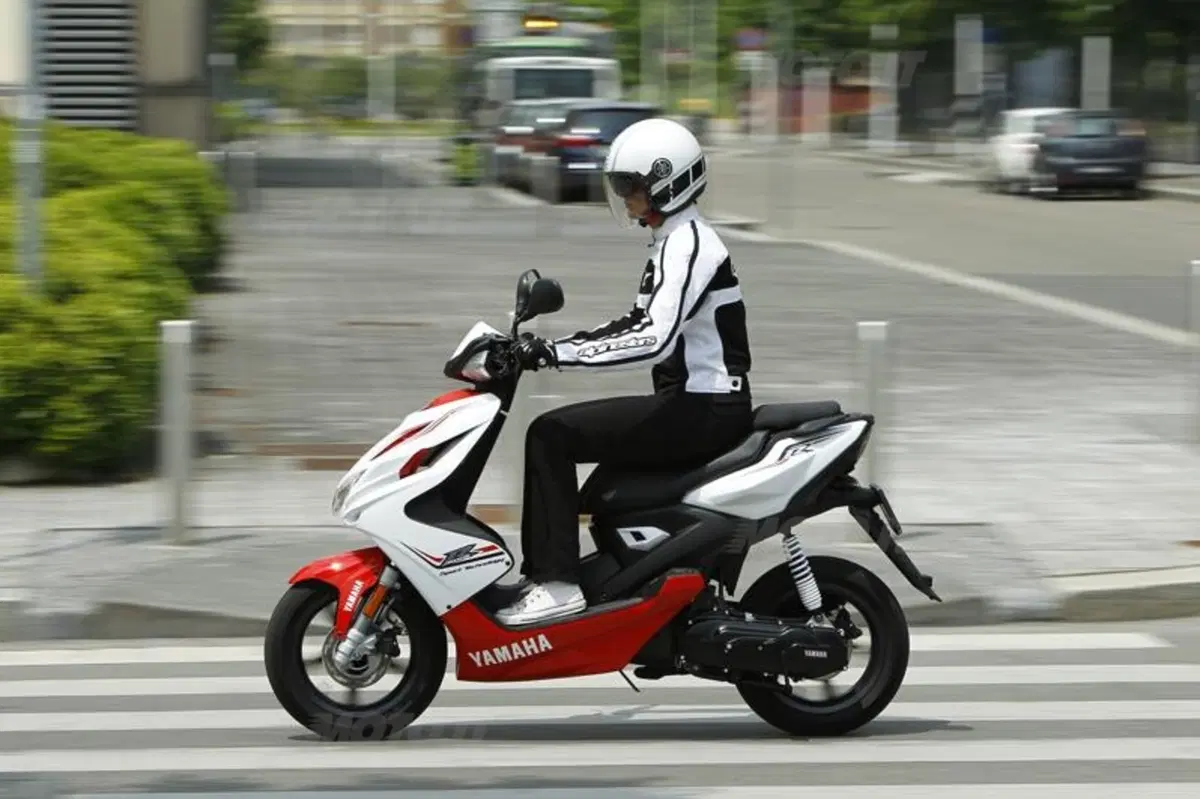 Yamaha Aerox R 50
