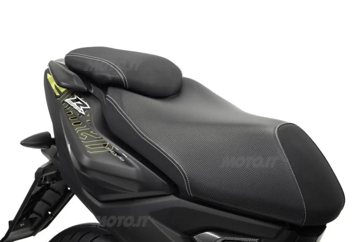 Yamaha Aerox R 50 (24)