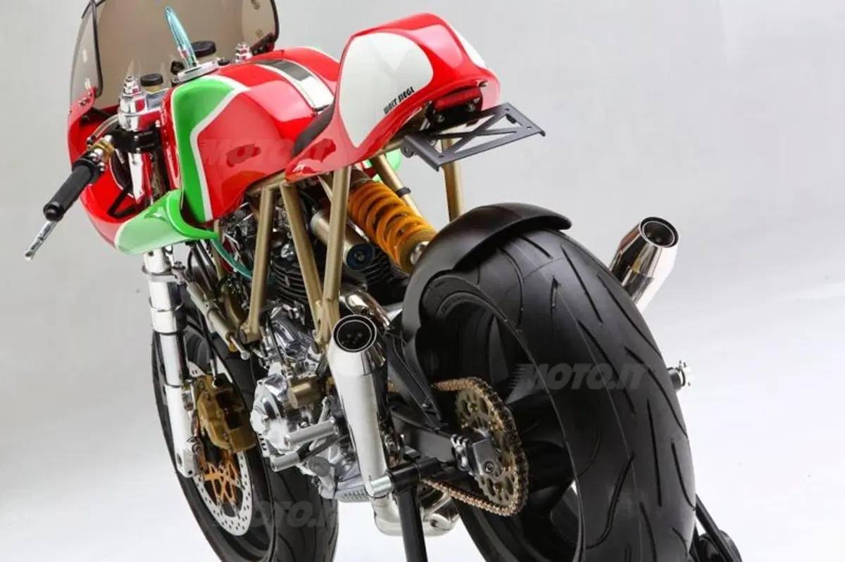 Leggero Racer, Ducati secondo Walt Siegl (22)
