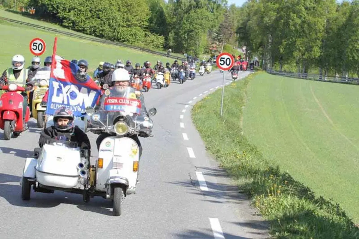 Vespa World Days 2013: conclusa la settima edizione in Belgio (16)