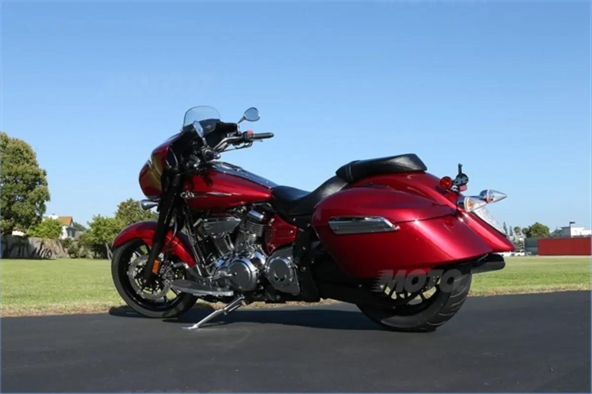 Yamaha, torna negli USA la <EM>bagger</EM> Stratoliner (6)