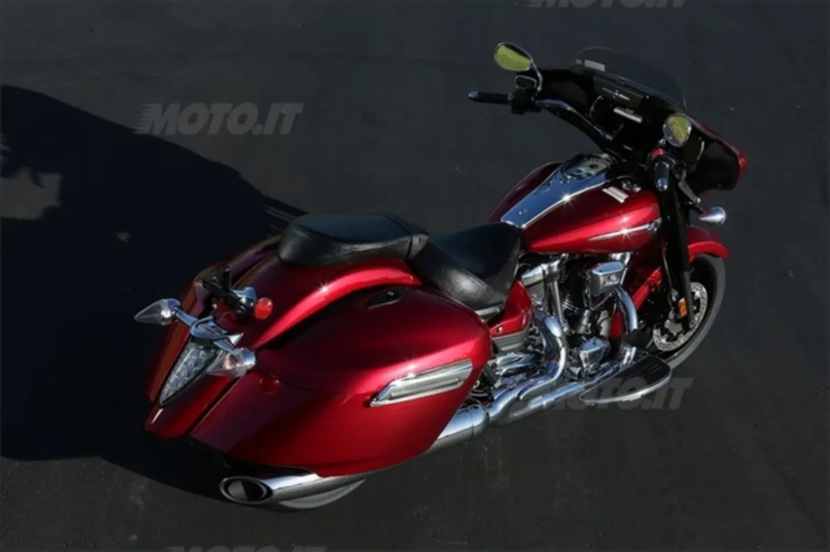 Yamaha, torna negli USA la <EM>bagger</EM> Stratoliner (7)