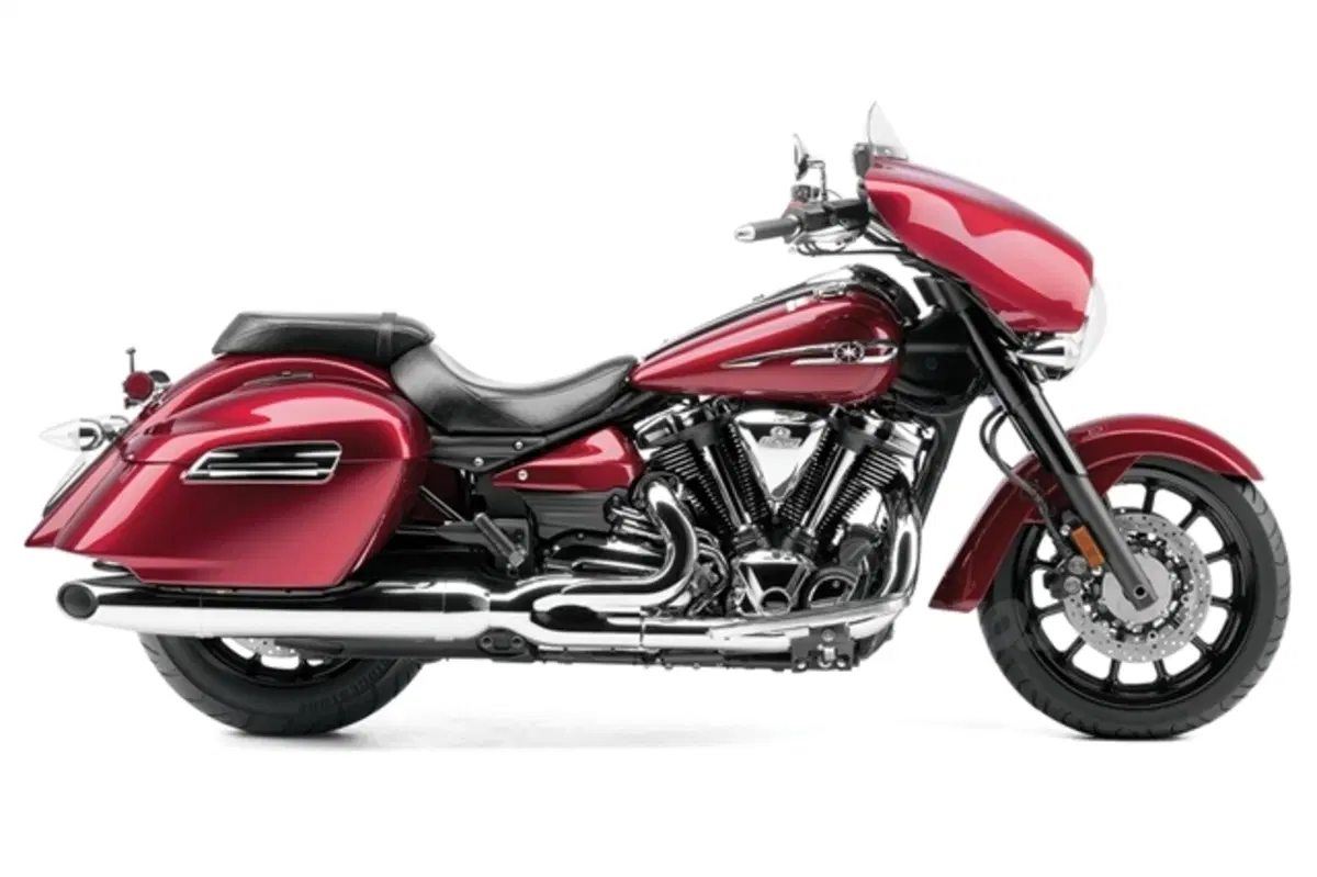 Yamaha, torna negli USA la <EM>bagger</EM> Stratoliner (14)