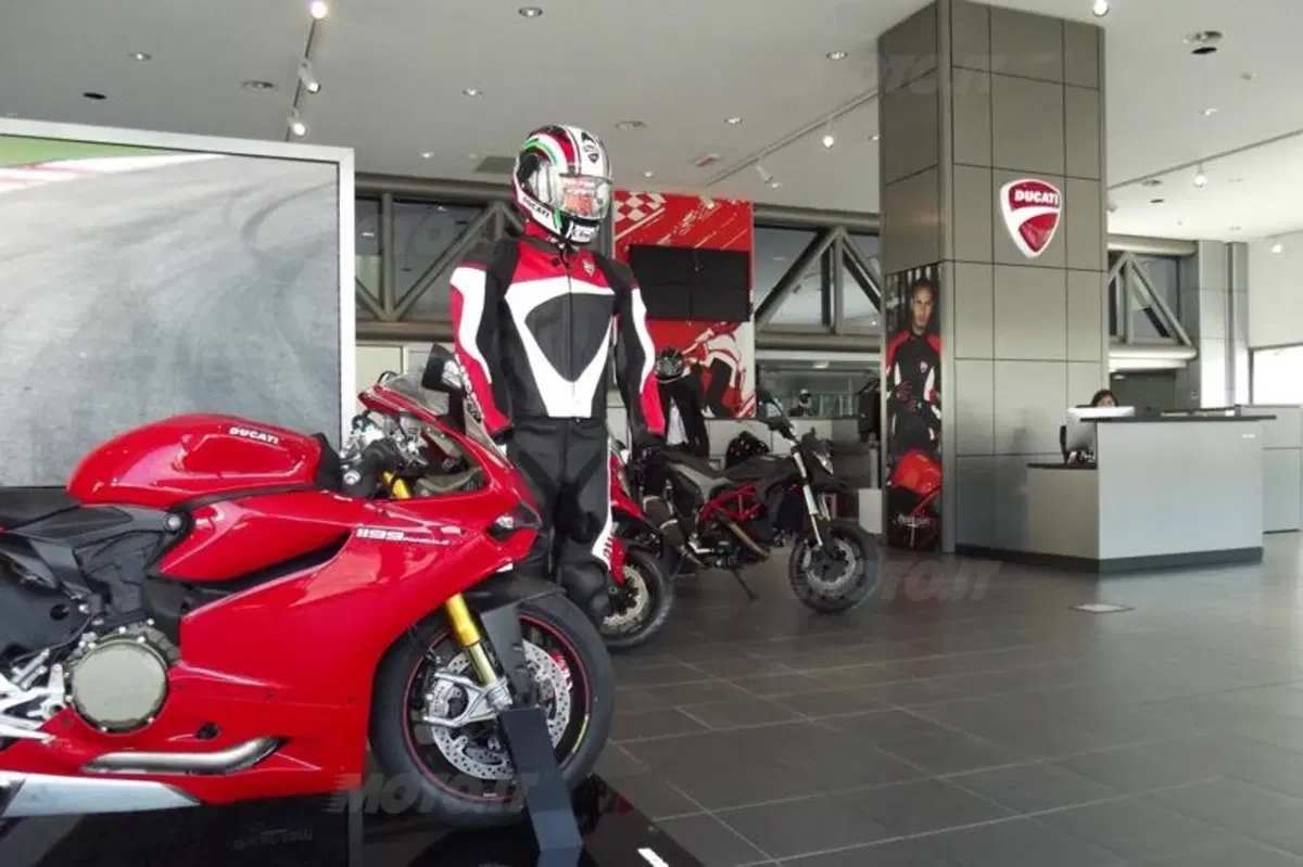 Nasce Ducati Roma (3)