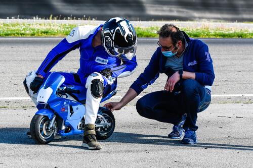 24 ore da solo, su una minimoto, alla caccia del record (9)