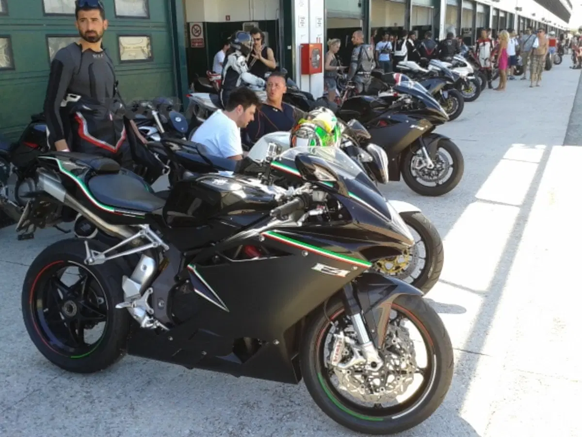 2° Memorial Claudio Castiglioni: a Misano il tributo delle MV (13)