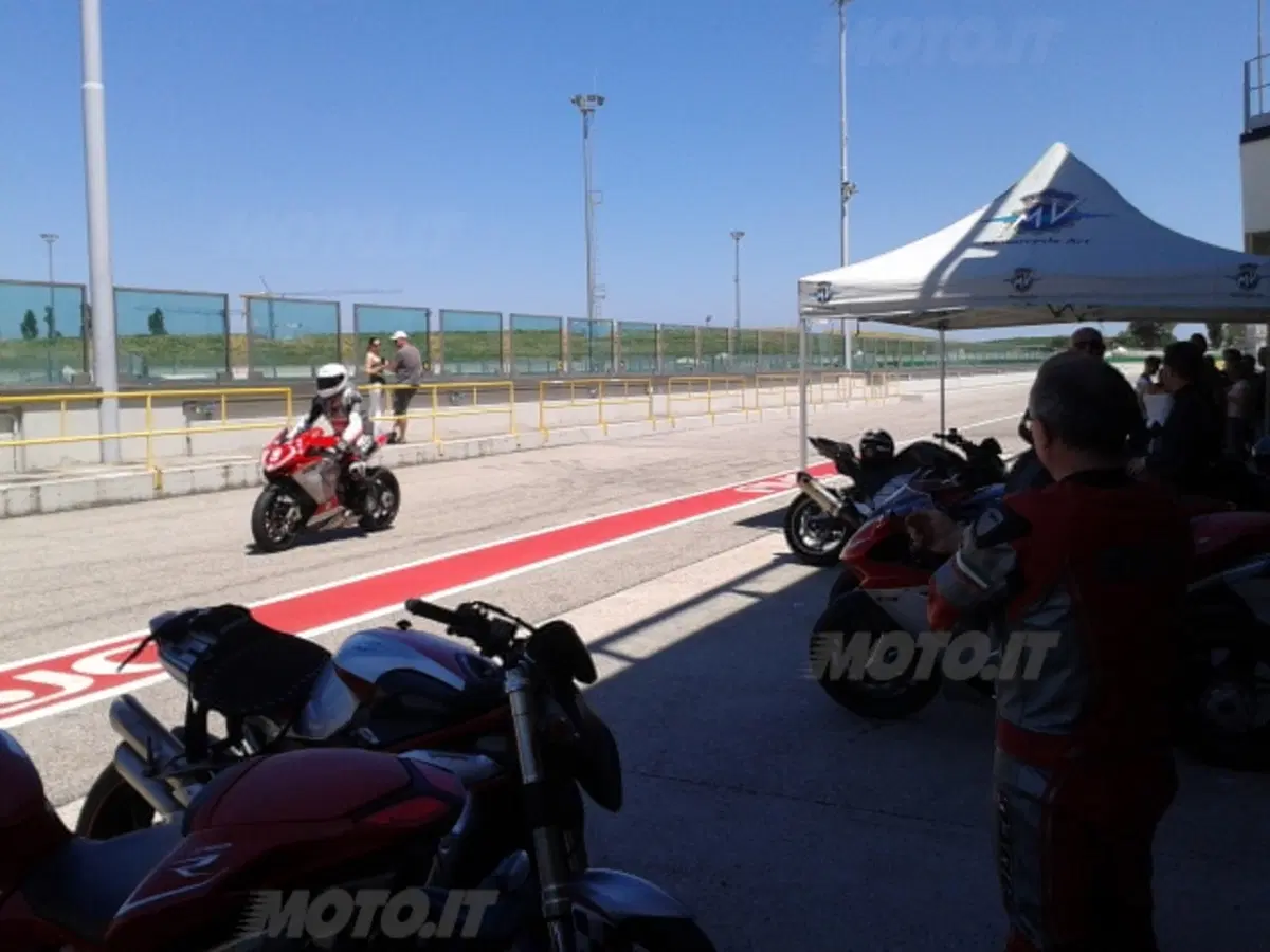 2° Memorial Claudio Castiglioni: a Misano il tributo delle MV (16)