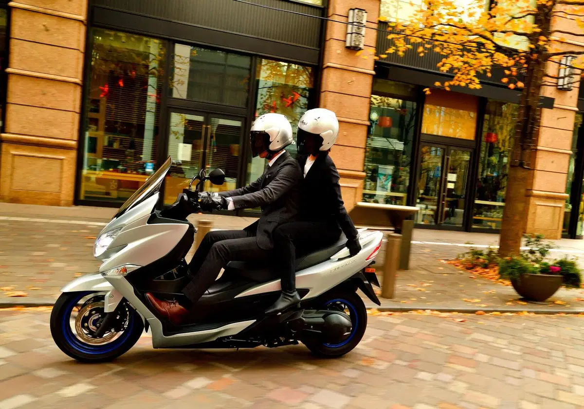 Nuovo Suzuki Burgman 400 Euro 5 (18)