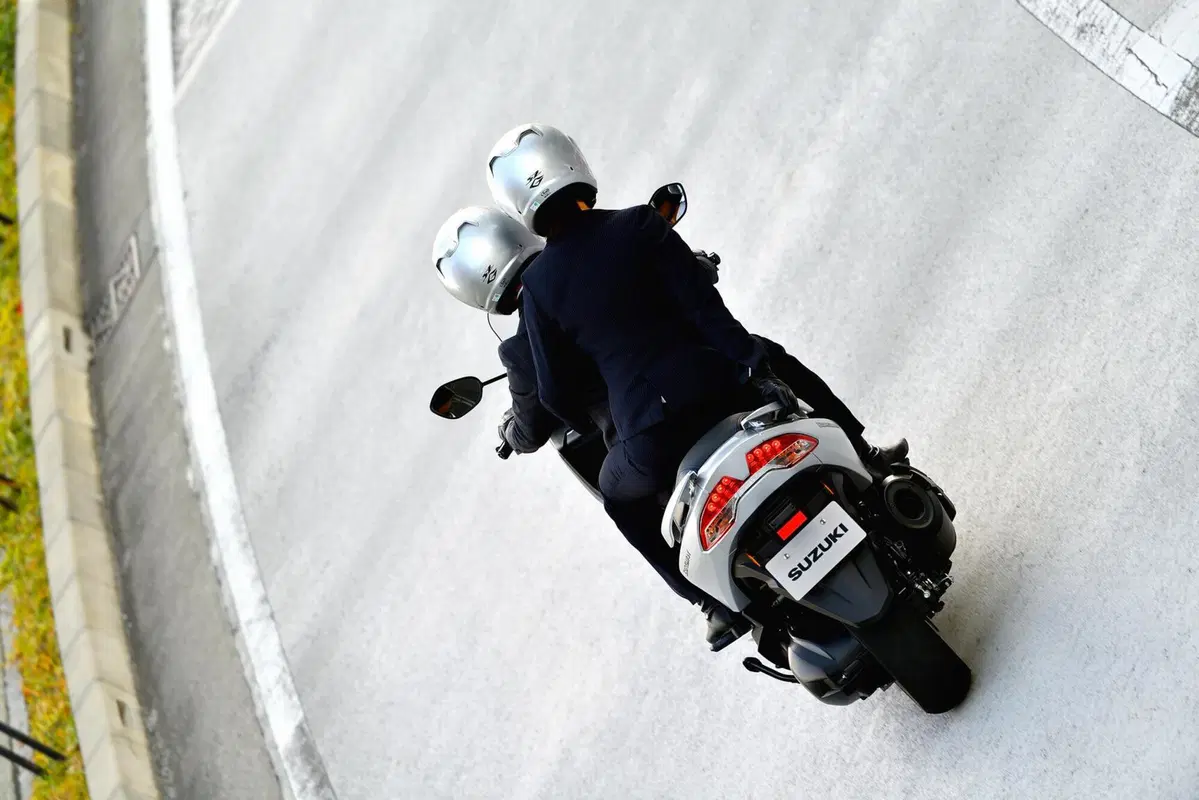 Nuovo Suzuki Burgman 400 Euro 5 (21)